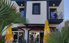 Marina Sahil Hotel